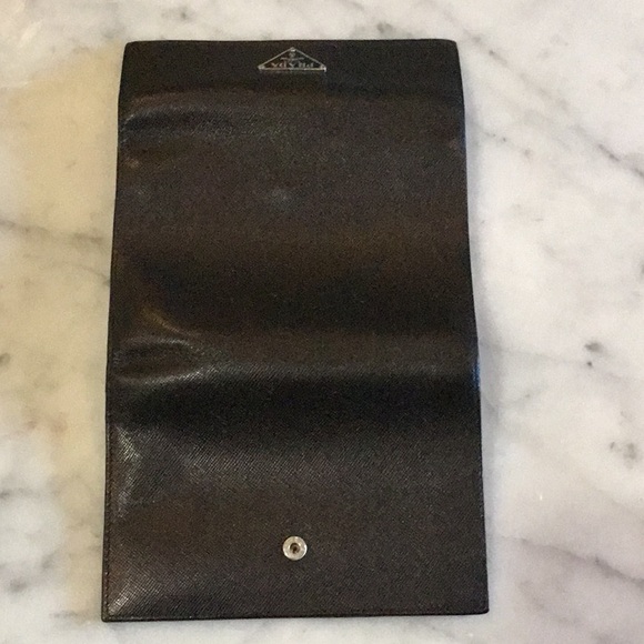 100% AUTHENTIC PRADA SAFFIANO LEATHER WALLET BLACK TRI-FOLD - Picture 2 of 11